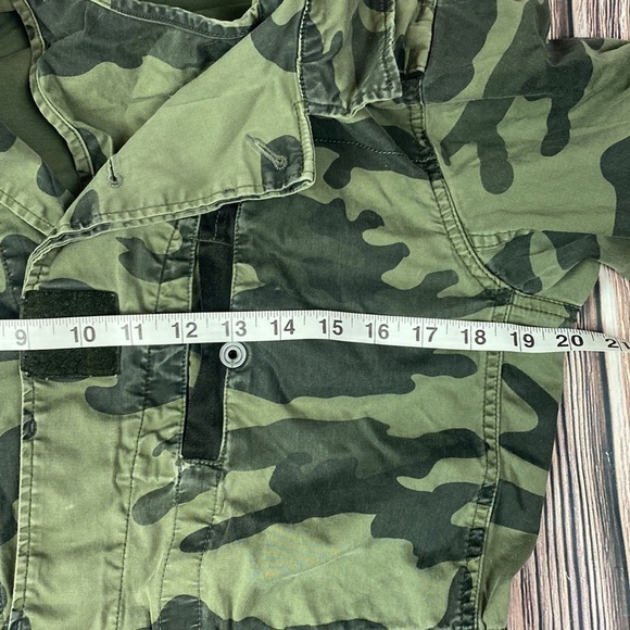 G Star Raw Women’s Cargo Line Camouflage Jacket - Picture 15 of 16